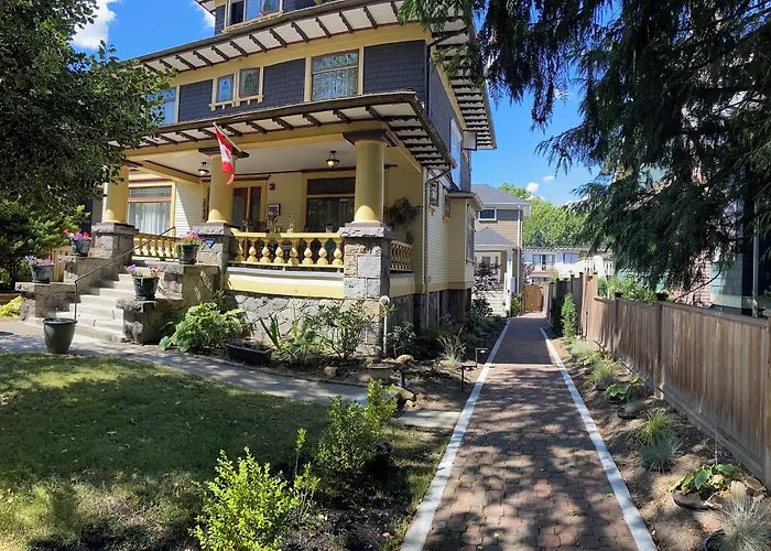 Windsor Guest House Vancouver